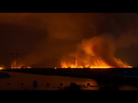 Wildfire burn thousands of acres