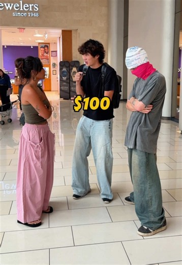 Style a Blind Date on a $100 Budget: Shopping & First-Date Outfit Tips