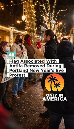 Breaking moment out of Portland on New Year’s Eve. A confrontation involving a masked protester and a local resident escalated outside a downtown business after a flag commonly associated with Antifa was removed. Police responded to the scene, and arrests were reported. As protests continue into 2026, tensions remain elevated in several cities. What’s your take on this situation? 👇 | Only in America