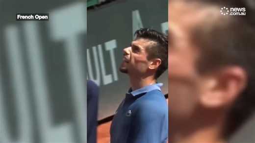 Tennis player rushes off court for emergency toilet break