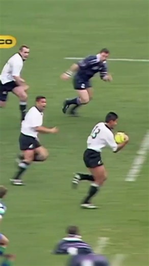 Jonah Lomu SMASHING it in the 2000s vs Scotland