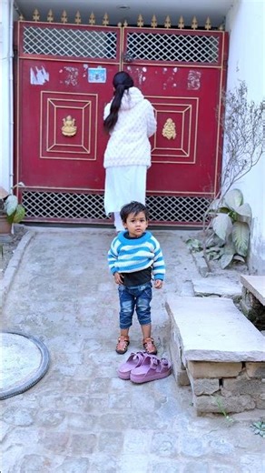 Devanshi ki chappal chori ho gai 😲❤️ #shorts #ytshorts #foryou #trending #viralvideo