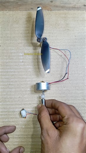 I powered a dual-wing propeller using coreless drone motor