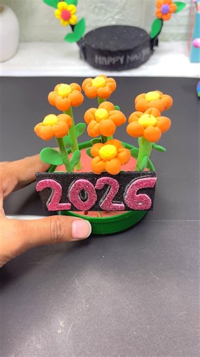 Homemade Clay Show Piece For Kids #kidscraft #art #diy #newyearcraft #craft #shortfeed