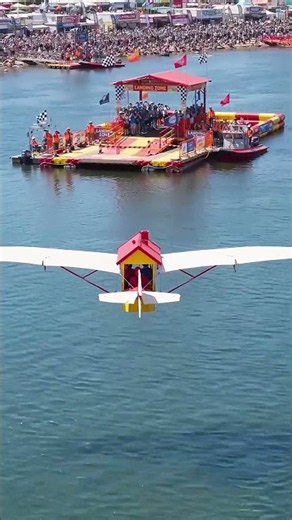 This USA House Started Falling Apart... THEN IT FLEW! 😱🏠 Zing Pop TV #shorts