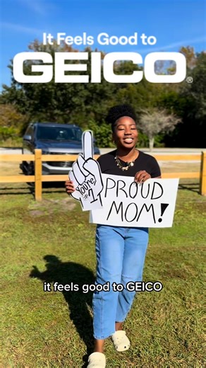 Ariel B. | Surviving Single Motherhood on Instagram: "Some days the sideline is my moment to enjoy the wins. Iced coffee, a little peace, and zero worries. It feels good to relax. It feels good to @geico #GEICOPartner #MomInMotion"