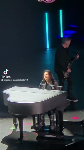 Evanescence Lithium live at KROQchills the whole time. experience.#Evanescence #Lithium #AmyLee