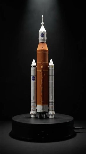 NASA’s Newest Moon Rocket Built Itself in 10 Seconds! 🤯🚀 #Shorts