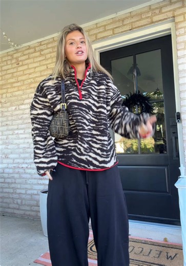 ellastough (@ellastough)’s video of target zebra fleece