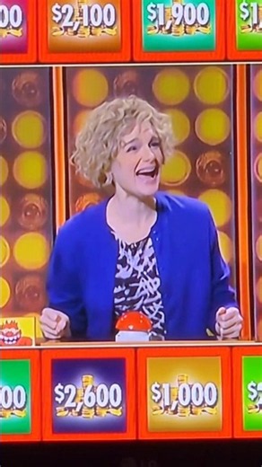 PRESS YOUR LUCK: SNL: DAKOTA JOHNSON: TURNSTILE: SNL 52