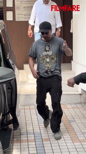 Ranbir Kapoor & Namit Malhotra snapped as they step out of a studio