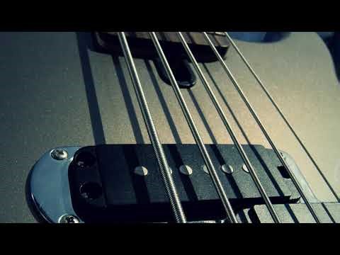 Tigercub - Shadowgraph (bass solo)