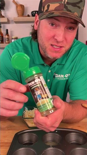 Mac 'n' Cheese Phyllo Bombs!