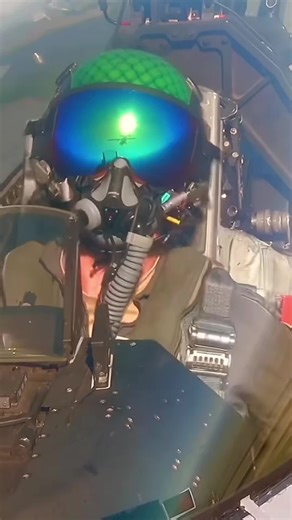 US Military Aviation: Fighter Jets in Action