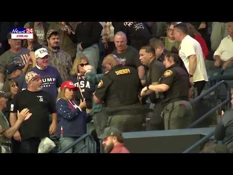 Fight breaks out at Trump’s Ohio rally after protester turns to violence
