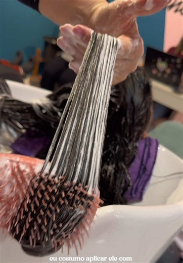 Cabelo Poroso? Descubra a Rotina para Recuperar a Saúde dos Fios