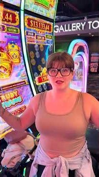 Buying the Max Bet Instant Bonus on Emperor's Throne! #slots #lasvegas #casino