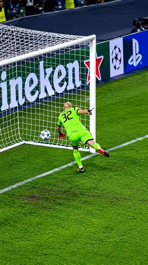 Most Beautiful Goal 👽 #football#messi