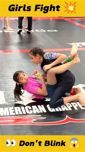 The Control Was Unreal 😳 Brazilian Jiu-Jitsu Girl vs Boy 💥#bjj #girlfighter #grappling #mma