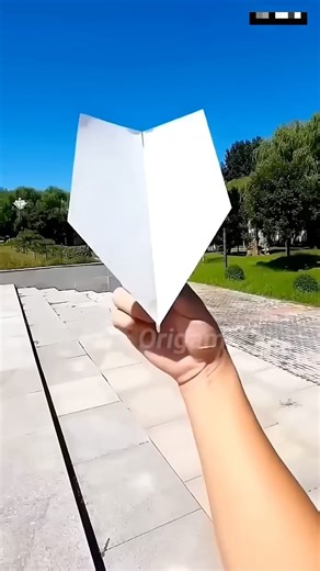 How to make paperplane 🤗✈️,Easy paper airplane tutorial, Farflying best paper jet #paper #shorts