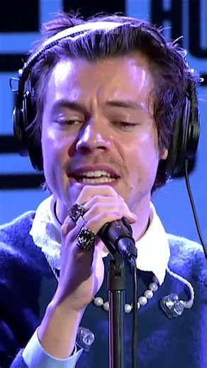 Harry Styles Covers Peter Gabriel's "Sledgehammer" Live on The Howard Stern Show