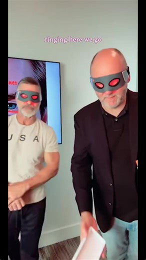 Dogface Red Light Therapy Eye Mask for Dark Circles, Puffiness & Fine Lines | Anti-Aging LED Under-Eye Treatment to Support Collagen & Improve Skin Appearance | Flexible Silicone Mask | Quick 3-Minute Routine