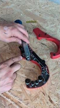 💪 An old drill bit can save a pipe cutter!