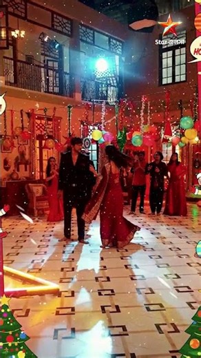 লক্ষ্মী ঝাঁপি । সোম - রবি 6:30 PM। বড়দিনের সেলিব্রেশনে নাচে গানে হুল্লোড়ে মেতে উঠলো দীপ ও ঝাঁপি।