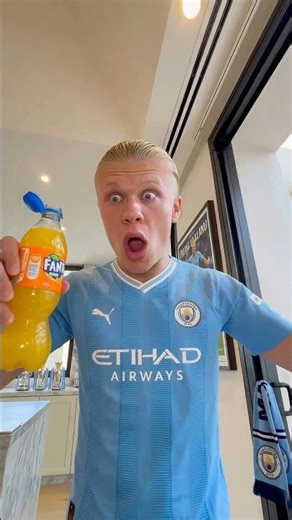 TRY NOT TO LAUGH 99% FAIL 😂 #football #ronaldo