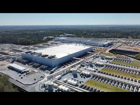 Microsoft Transforms its Cloud Supply Chain with Optimization and Generative AI