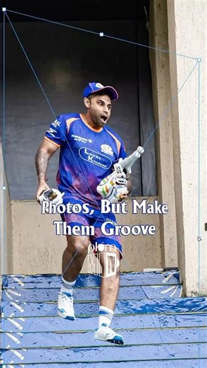 When the beats hit 𝑱𝑼𝑺𝑻 right 🕺 | #MumbaiIndians #OneFamily