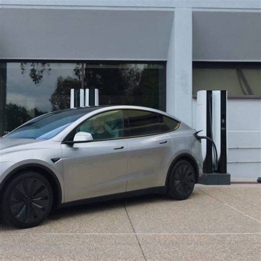 Tesla Adds 'Emergency Drive Away' in 2026.38.3: How to Use It