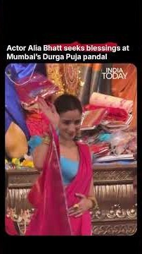 Alia Bhatt Joins Durga Puja Celebrations At North Bombay Pandal In Mumbai #shorts