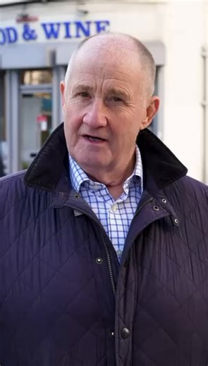 I think there's a complete collapse of confidence in the Labour governmentThey are corrupt, they are liars and they are completelyin over their headsNothing good can happen until they are goneOh ! That's the door bell ! Must be the police