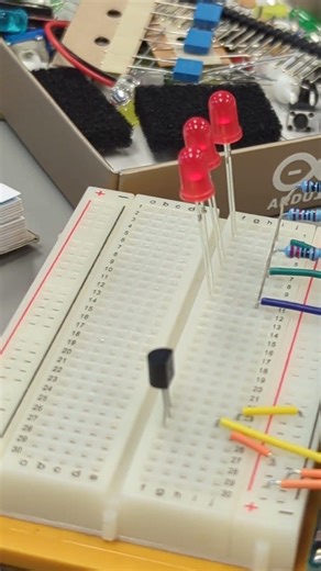 Project 2 (explanation in desc) #arduino #arduinoproject #robotics
