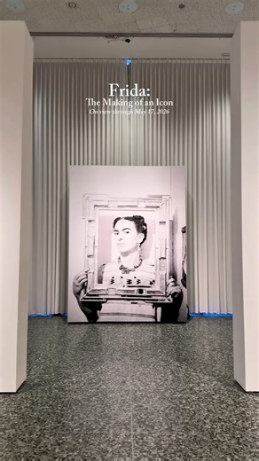 Now on view at the The Museum of Fine Arts, Houston 🎨 Frida: The Making of an Icon explores the life, art, and lasting influence of Frida Kahlo with more than 350 works on display, including 30 by Kahlo herself! #ExploreHOU 🗓️ Now - May 17th 🎥 @rebeccabanduh #ThingsToDoInHouston #Houston #FridaKahlo | Visit Houston