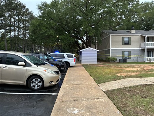 MPD investigating shooting at a Mobile apartment complex