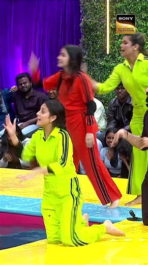 Bollywood Song Quiz | Indian Game Show-With Bharti & Harssh | #bharti #comedy #shorts