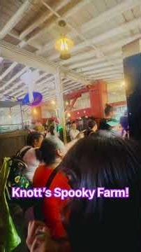 Knott’s Spooky Farm! #knottsspookyfarm #knotts #lizards #bugs #trickortreat #legless #family #scary