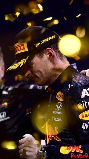 House of F1 on Instagram: "Max Verstappen currently holds the record for the fastest lap in Formula 1 history, a feat he achieved at the Autodromo Nazionale Monza during qualifying for the 2025 Italian Grand Prix. The Record-Breaking Lap contains - 1. Lap Time: 1 minute 18.792 seconds. 2. Average Speed: 264.682 km/h (approx. 164.466 mph). 3. Significance: This lap surpassed the previous all-time record set by Lewis Hamilton in 2020 (1:18.887 at an average speed of 264.362 km/h). 4. Session: Set