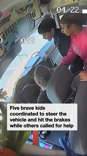 Quick‑thinking students stop school bus after driver passes out