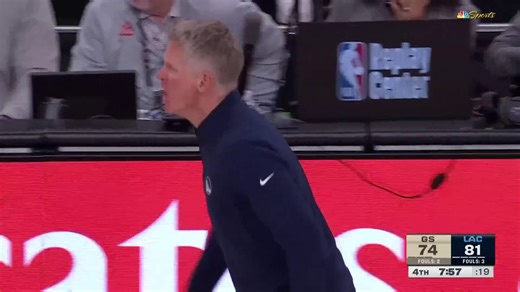 Warriors' Steve Kerr goes berserk, gets ejected after refs miss goaltend call. Read more: shorturl.at/sSudi | NBC Sports Bay Area / California