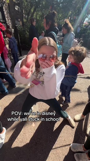 @hayden @shaylise @Bella @whipandtaytay19 #disneyworld #nationals #cheer #UCA