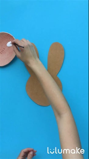 Easy Easter Bunny Craft idea | Comment “ BUNNY” for a free PDF template 🐰 | LuluMake