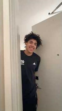 Room checks in Vegas got me nervous 😭