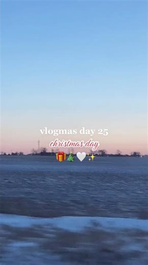 its finally christmas!! #Vlogmas #christmastiktok... #Shorts #theemilydiaries_