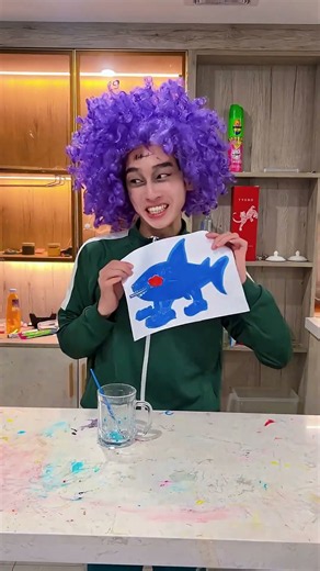 How can Harley Quinn draw Nike sharks without paint#Harley Quinn #joker