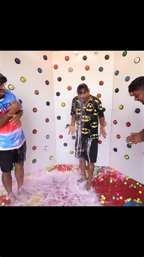 World's Hardest Escape The Room Challenge 😅👀