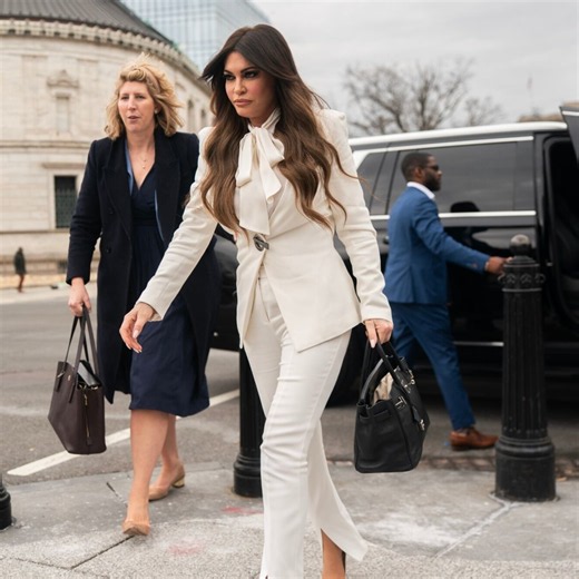 Texts Show Kimberly Guilfoyle Seeking $100,000 and Offering Access to Trump Officials
