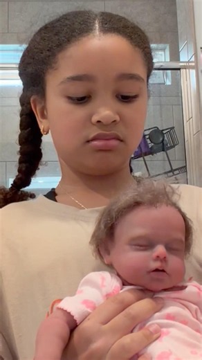 Styling My Reborn Baby's Hair for Our Day Out ❤️#rebornbaby #grwm #shorts